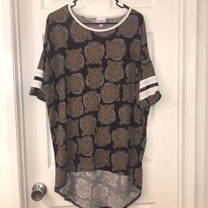 LULAROE IRMA TIGER SHIRT
